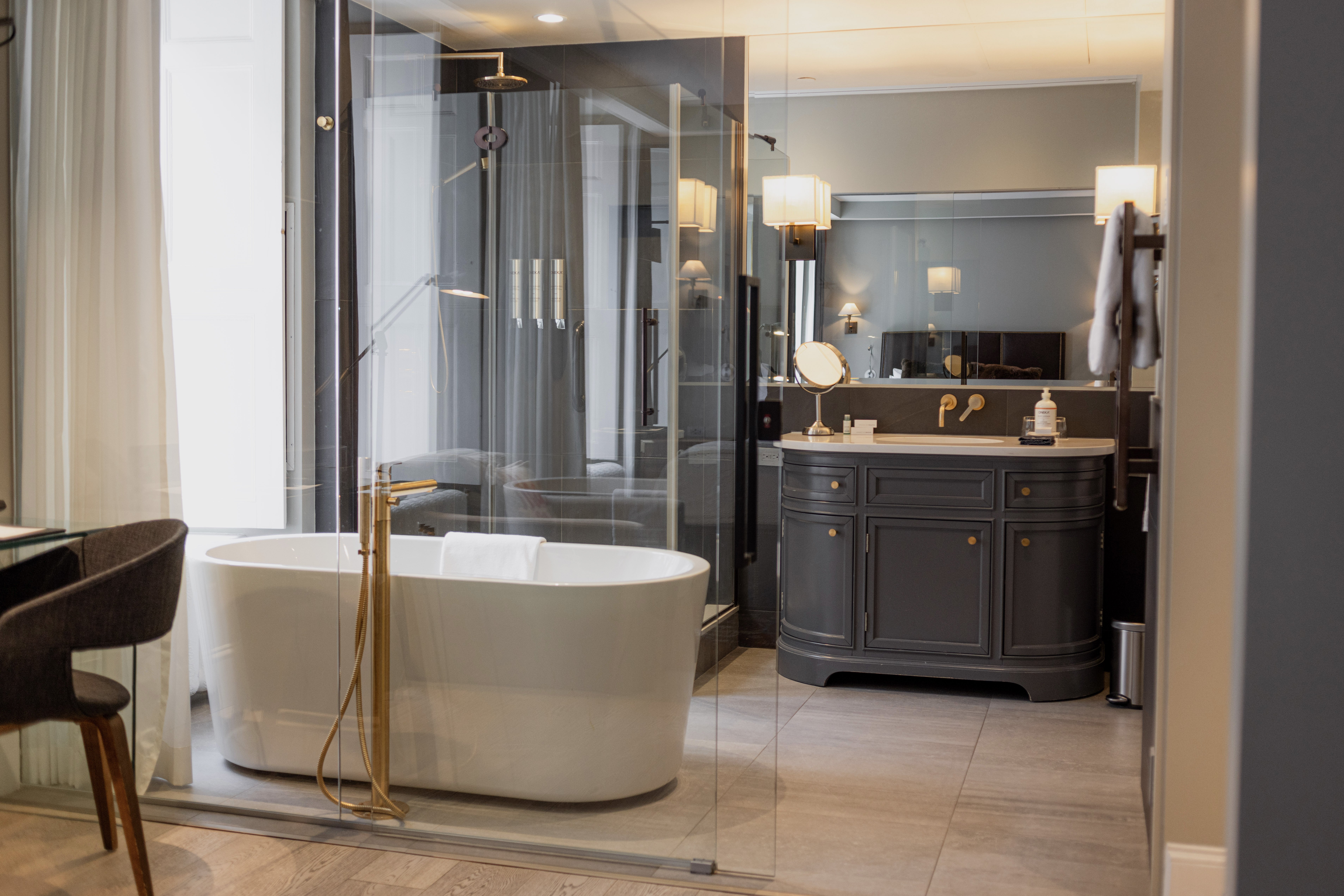 Auberge Saint Antoine By Relais And Chateaux 8/43