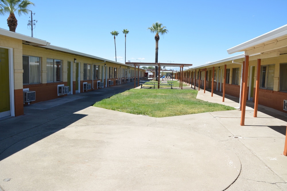 American Inn Express 16/21