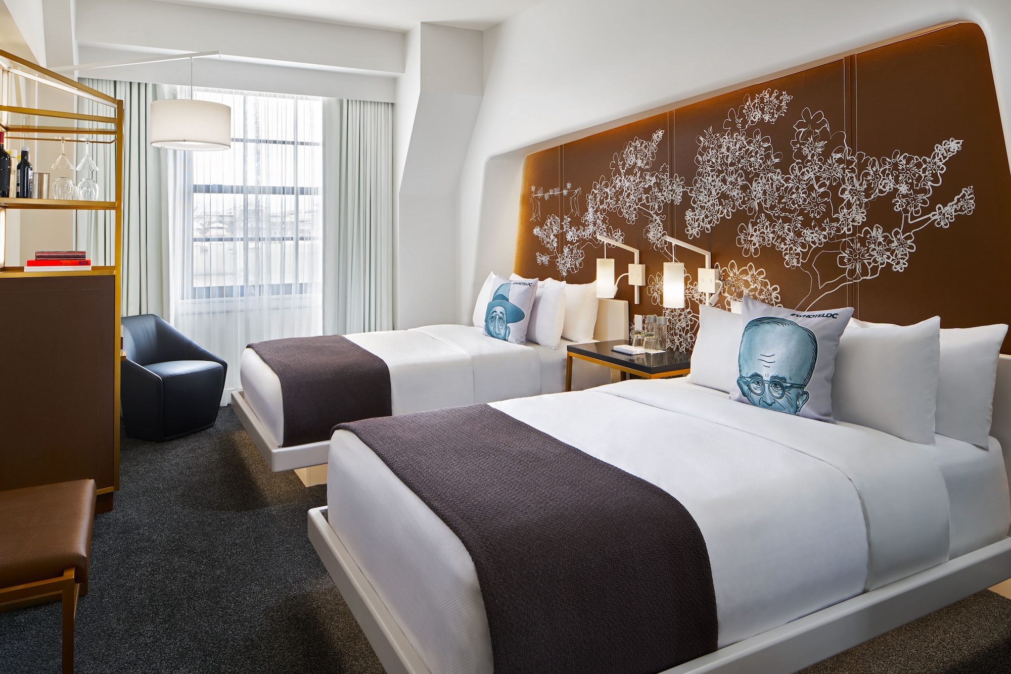 DELUXE, 2 DOUBLE BEDS, ACCESSIBLE