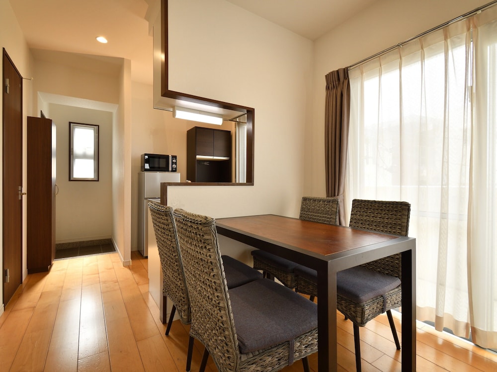 Condominium L's Inn 33/48