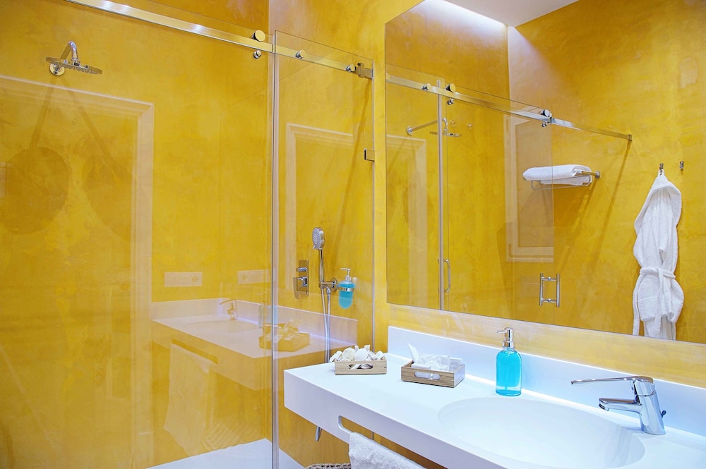 Overland Suites Catedral 68/75