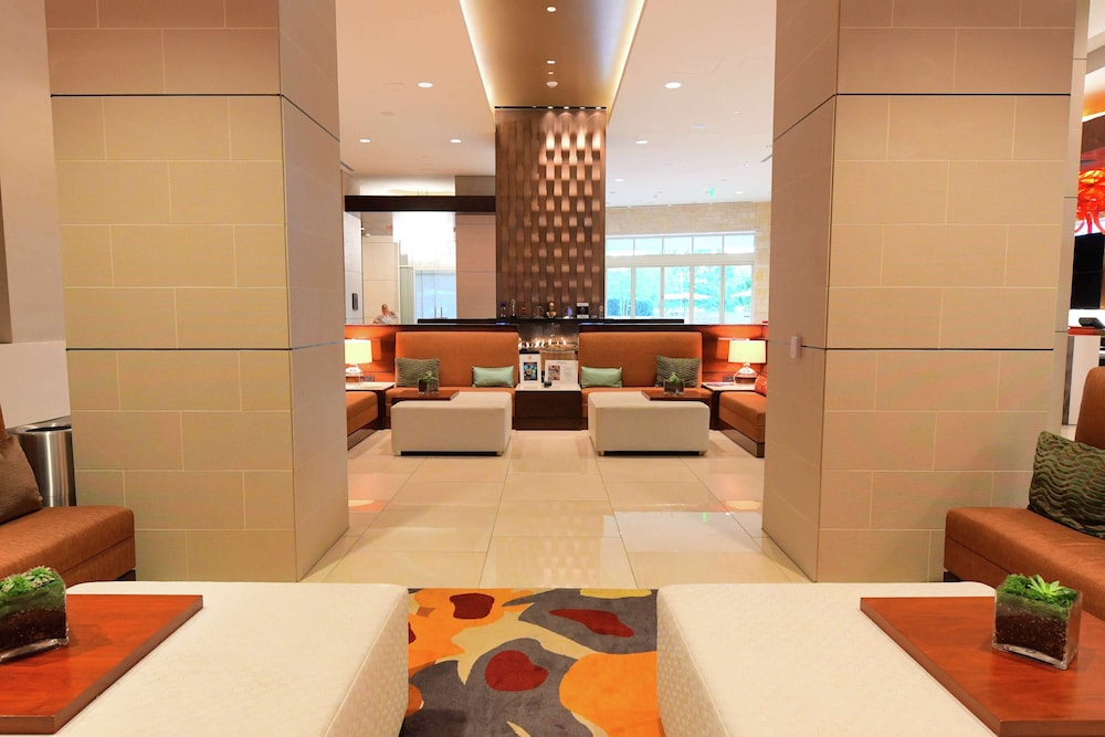HILTON DALLAS/PLANO GRANITE PARK 61/88