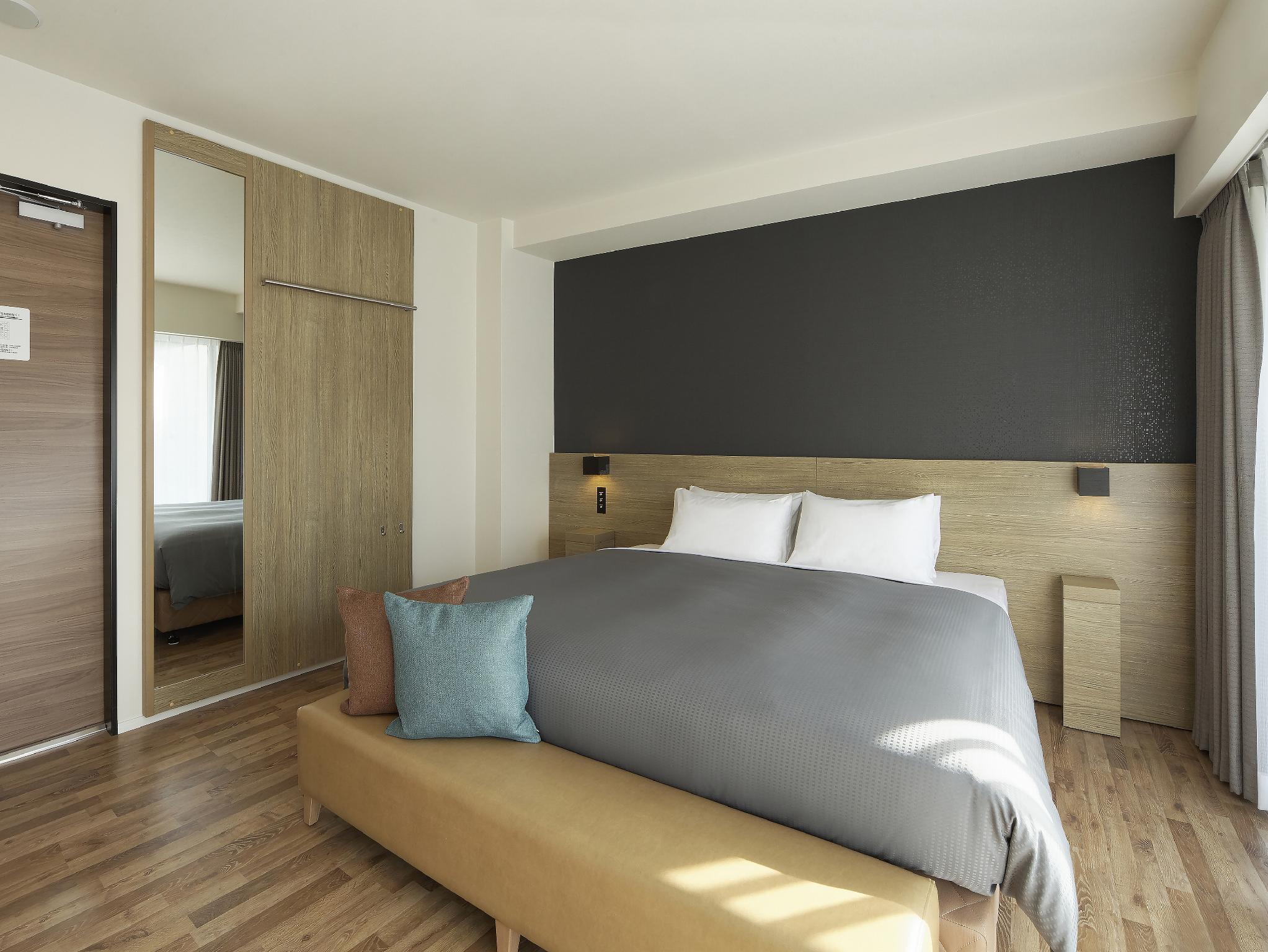 Roof Top, King Bed, Balcony, North Wing