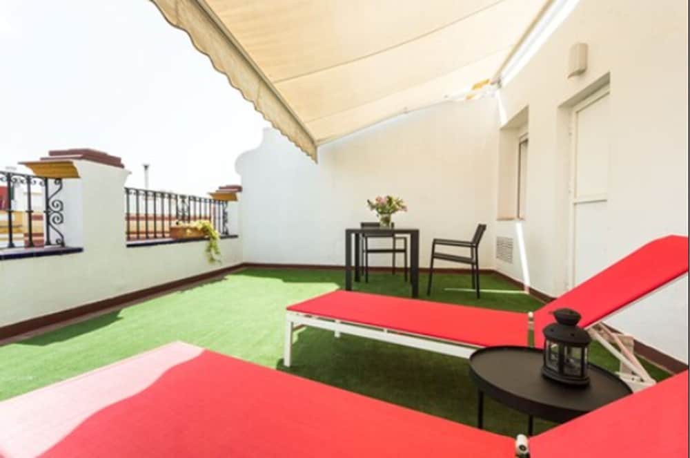 Hotel Sevilla 42/49