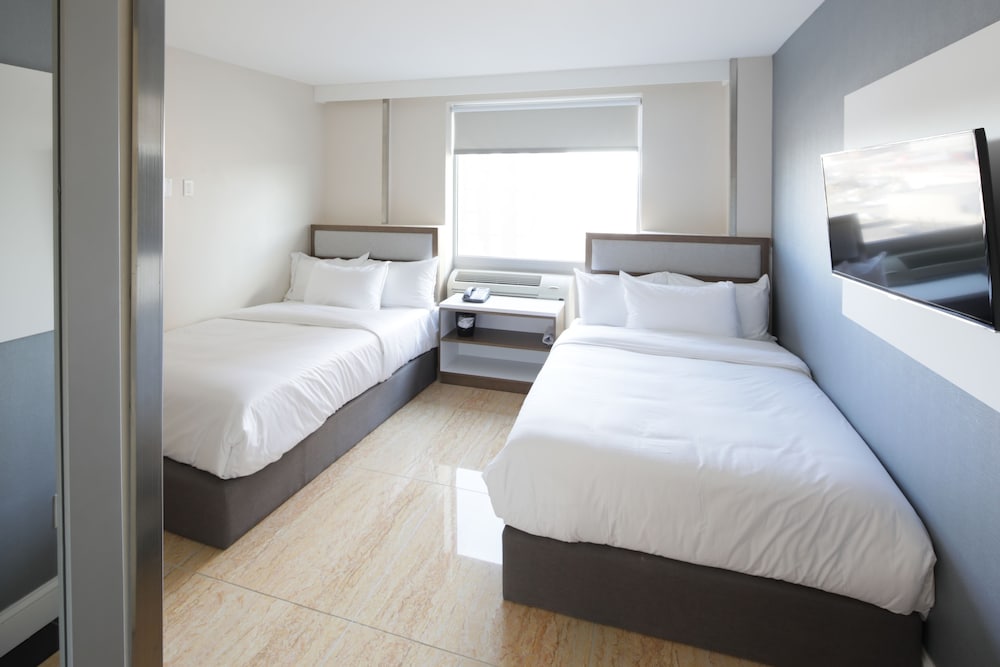 Mayflower Boutique Hotel 8/33