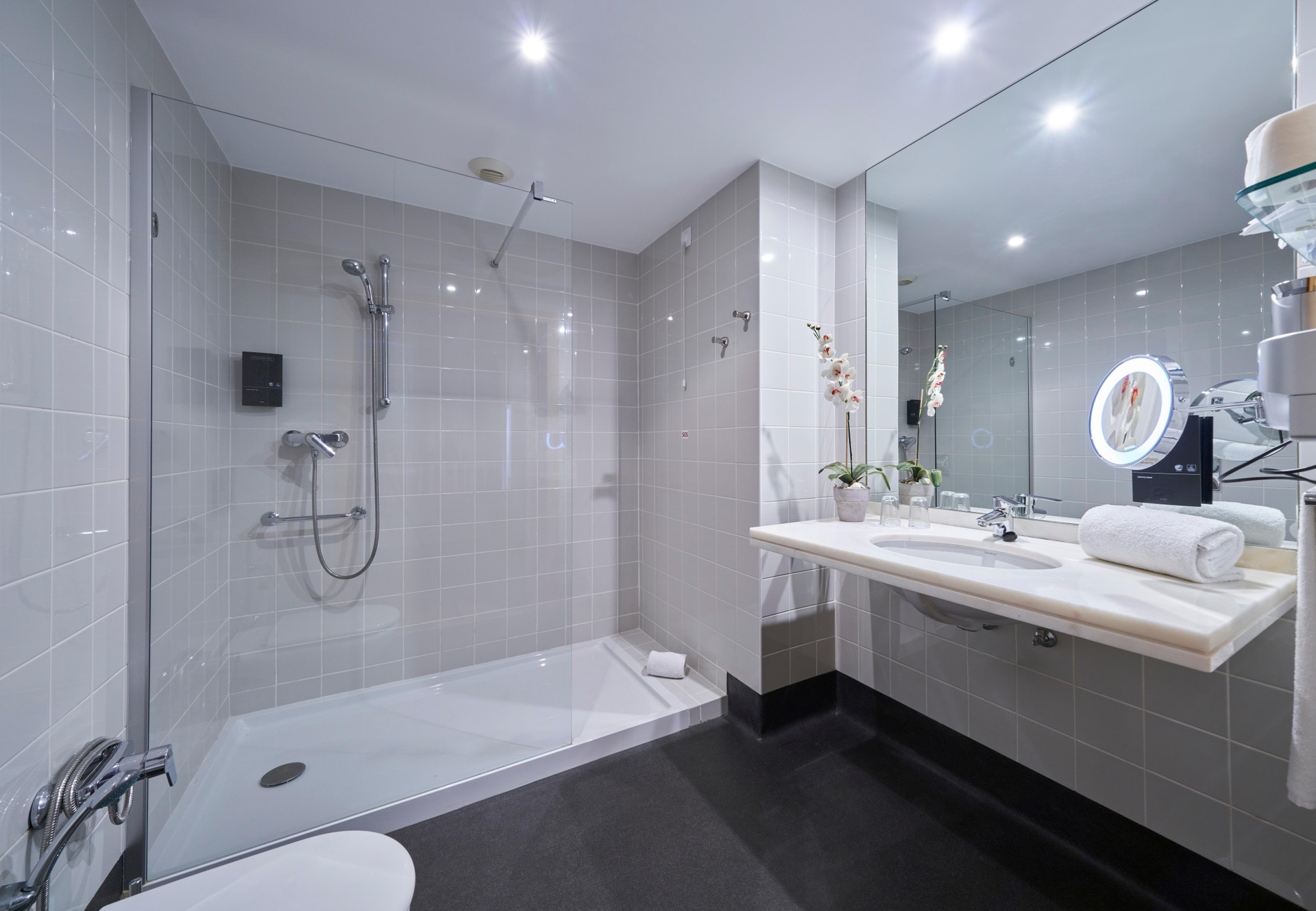 Suite, Lateral Side Sea View