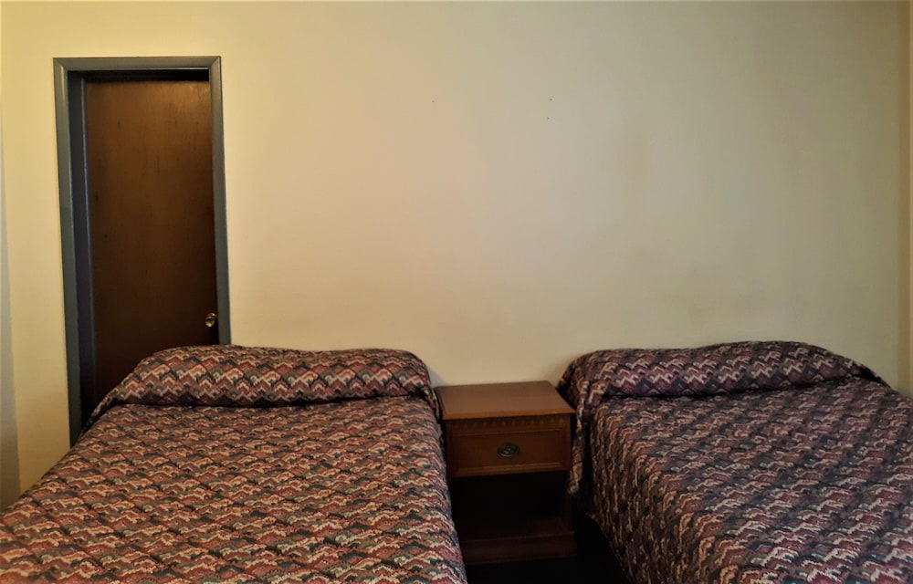 Hotel Cheyenne Wells - US 40 24/36