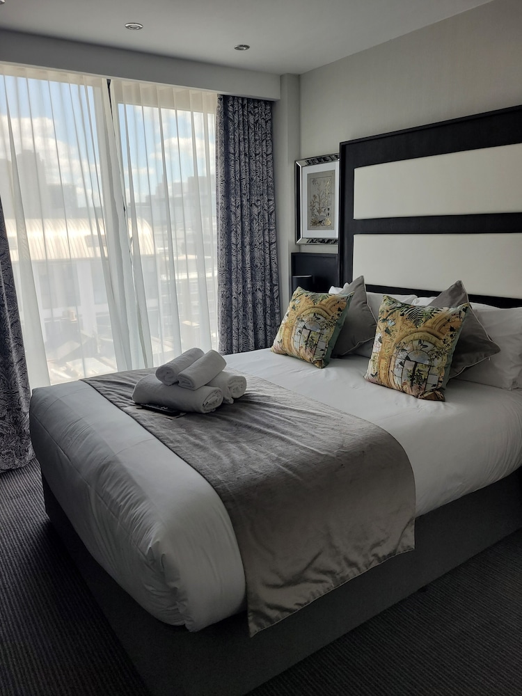 Hatton Garden Hotel 11/50