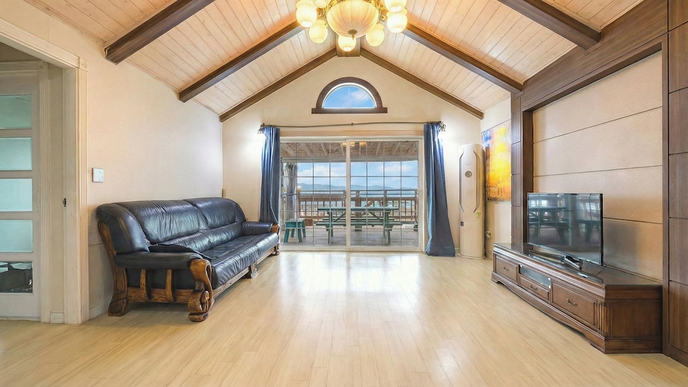 Ganghwadodaeun Pension 30/50