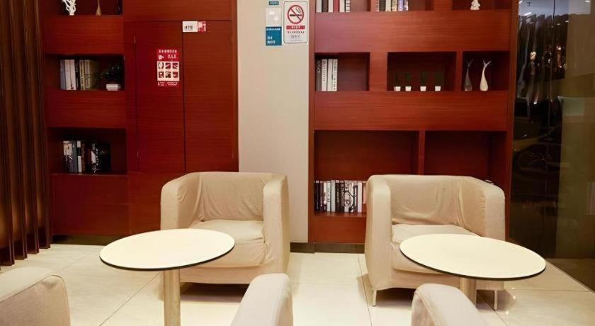 City Comfort Inn( Guangzhou Luyuan Road Taojing) 46/56