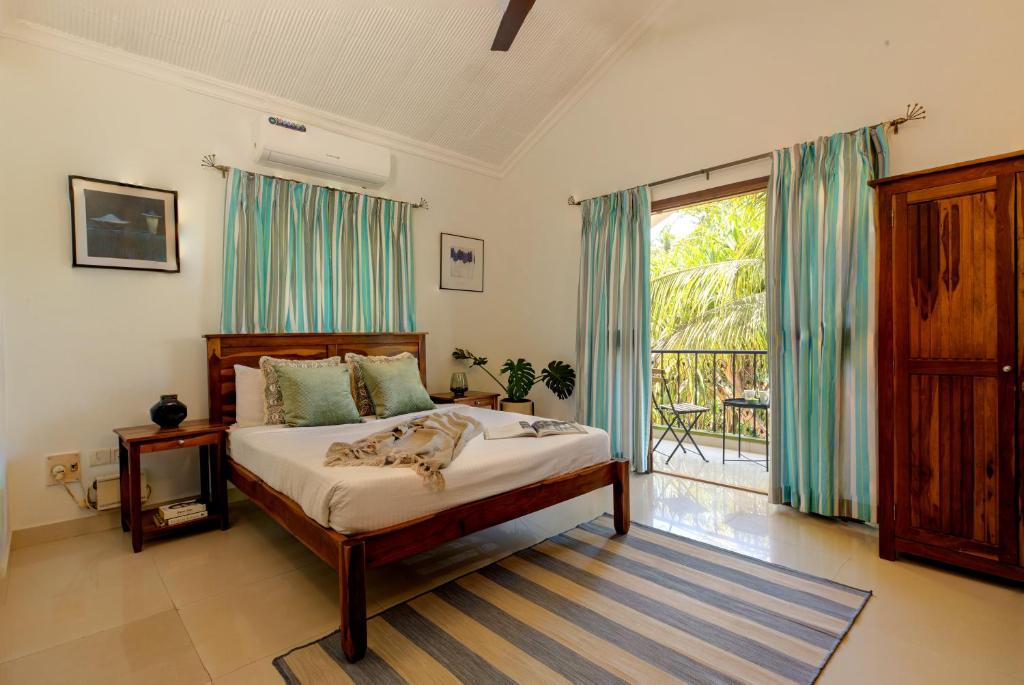 2 Bedrooms, Villa