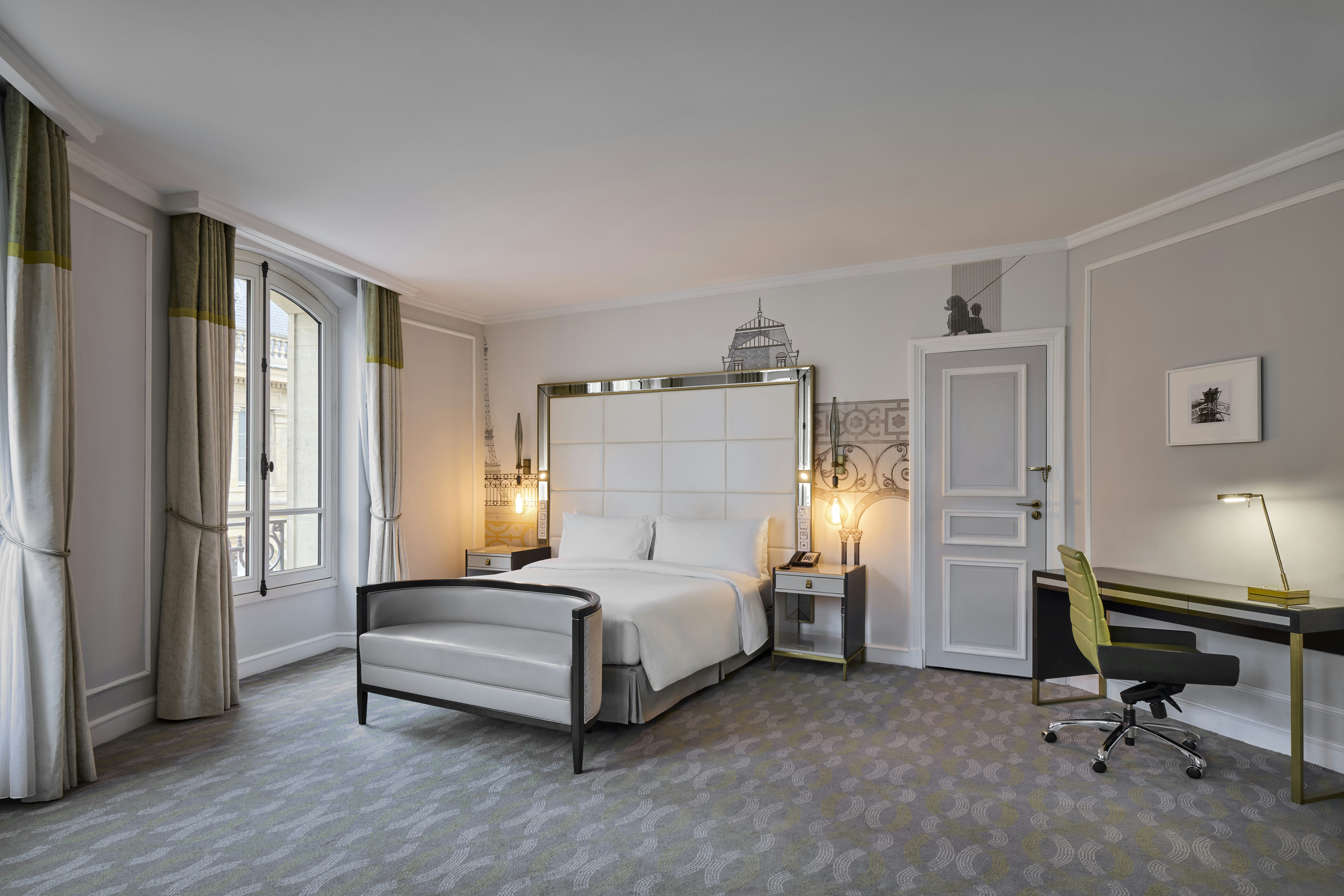 Hilton Paris Opera 11/81