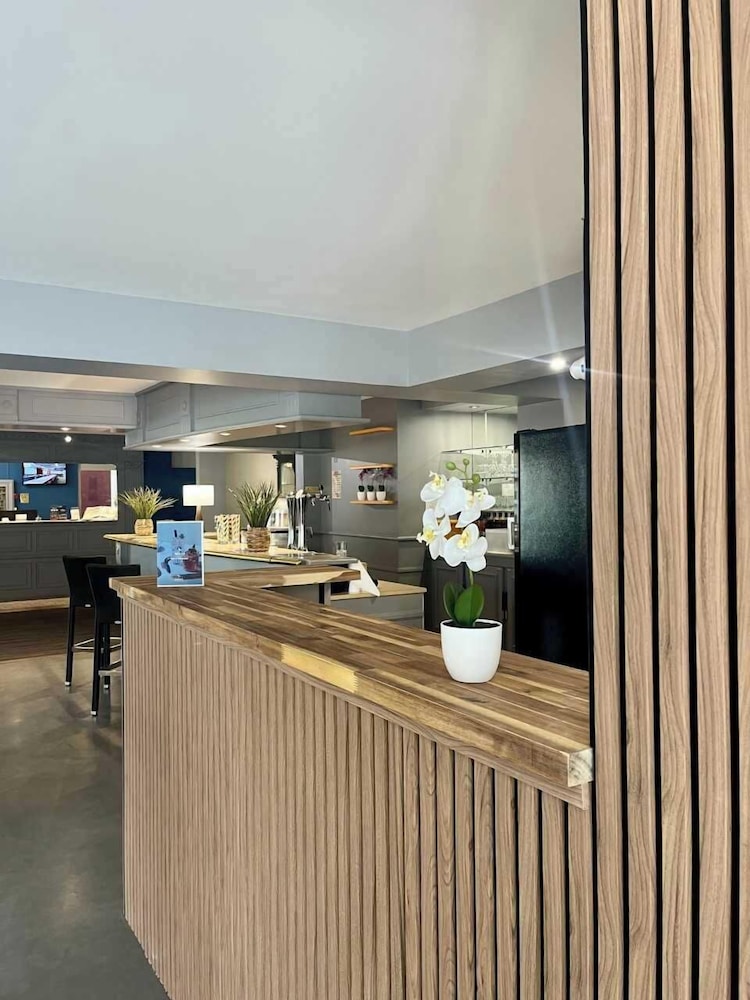 The Originals Boutique Hotel Beausejour Poitiers Nord Futuroscope 6/46
