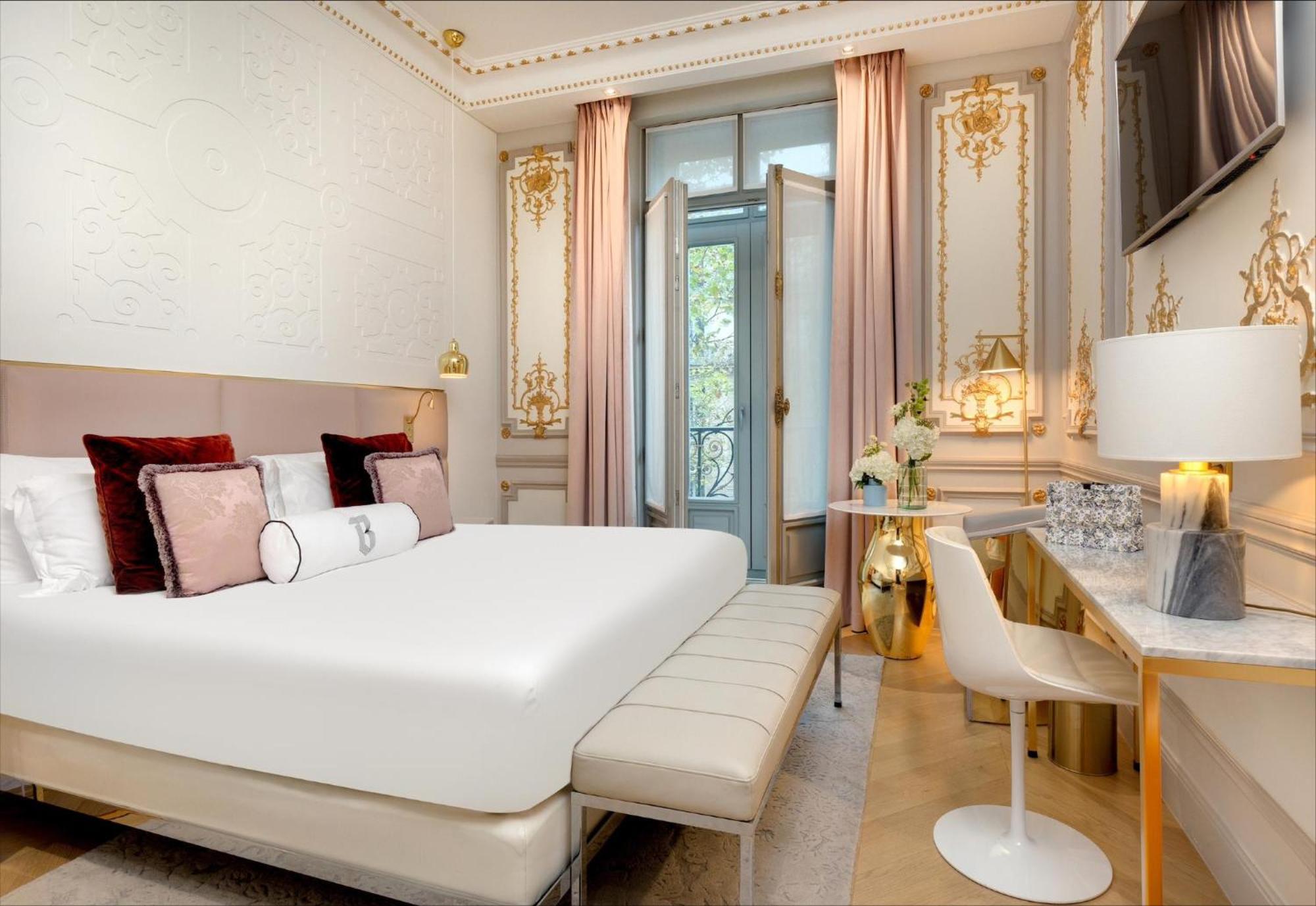 King Bed, Garden or City View