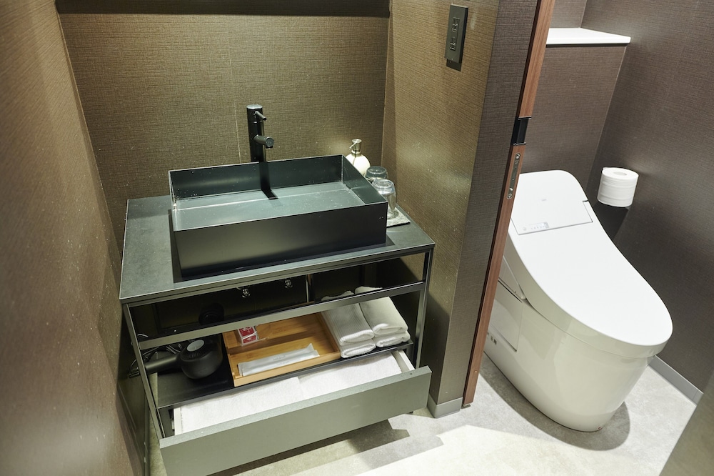Umekoji Potel KYOTO 48/50