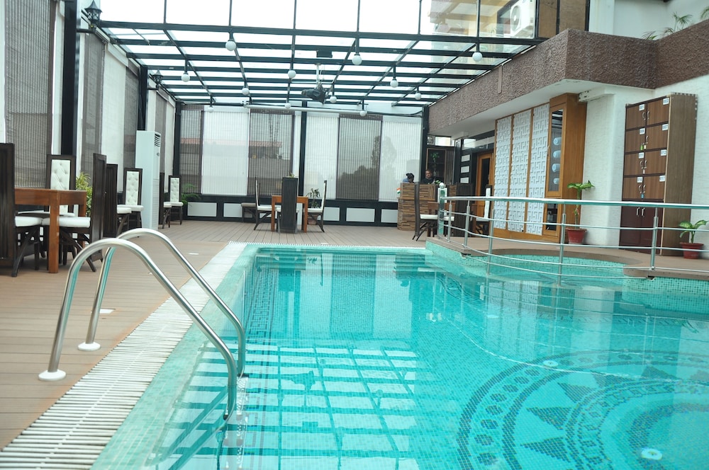 Hotel Jsr Continental 18/50