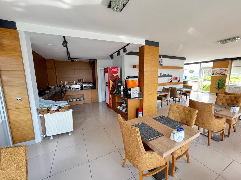 Lounge Boutique Hotel 39/50