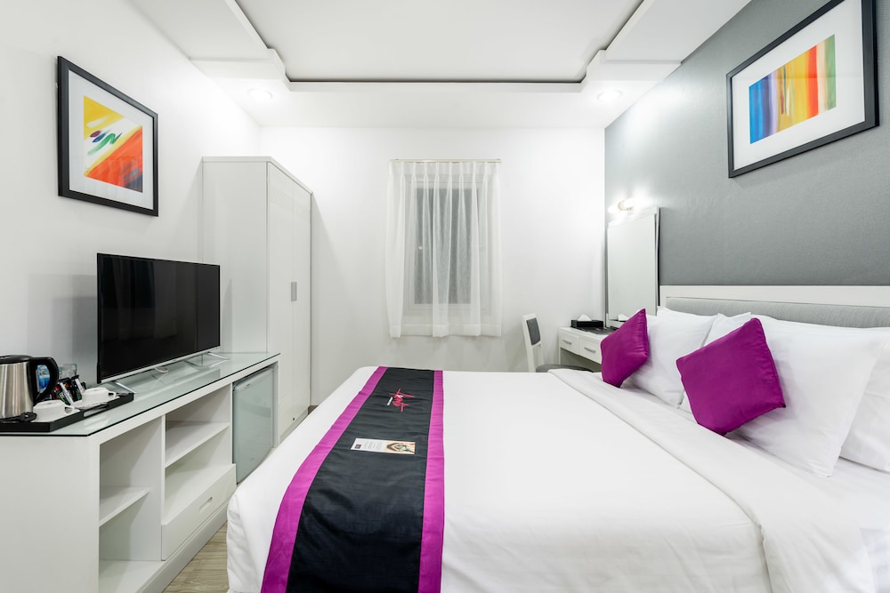 SUPERIOR, DOUBLE BED