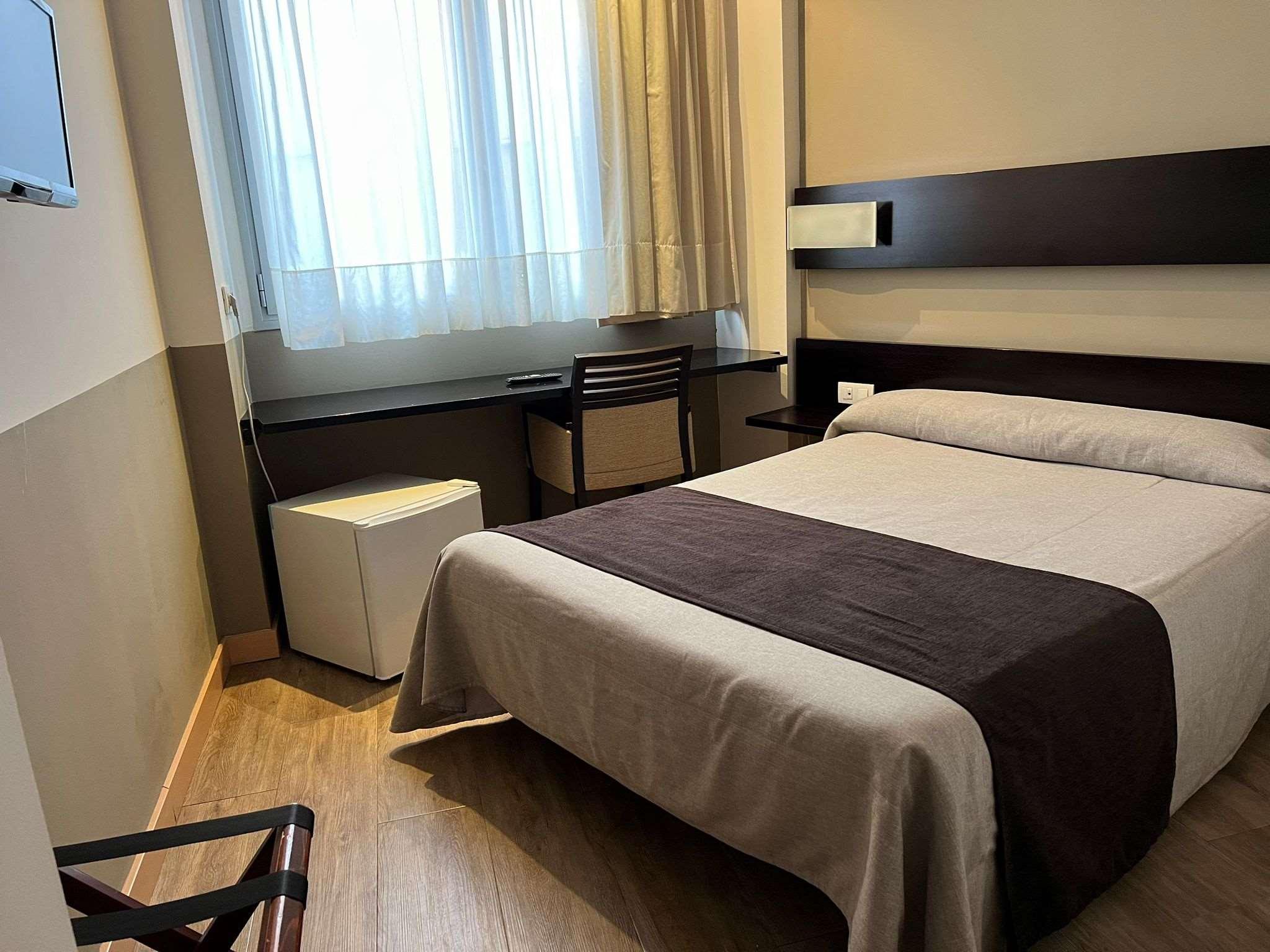 Blu Hotel Pamplona 9/32