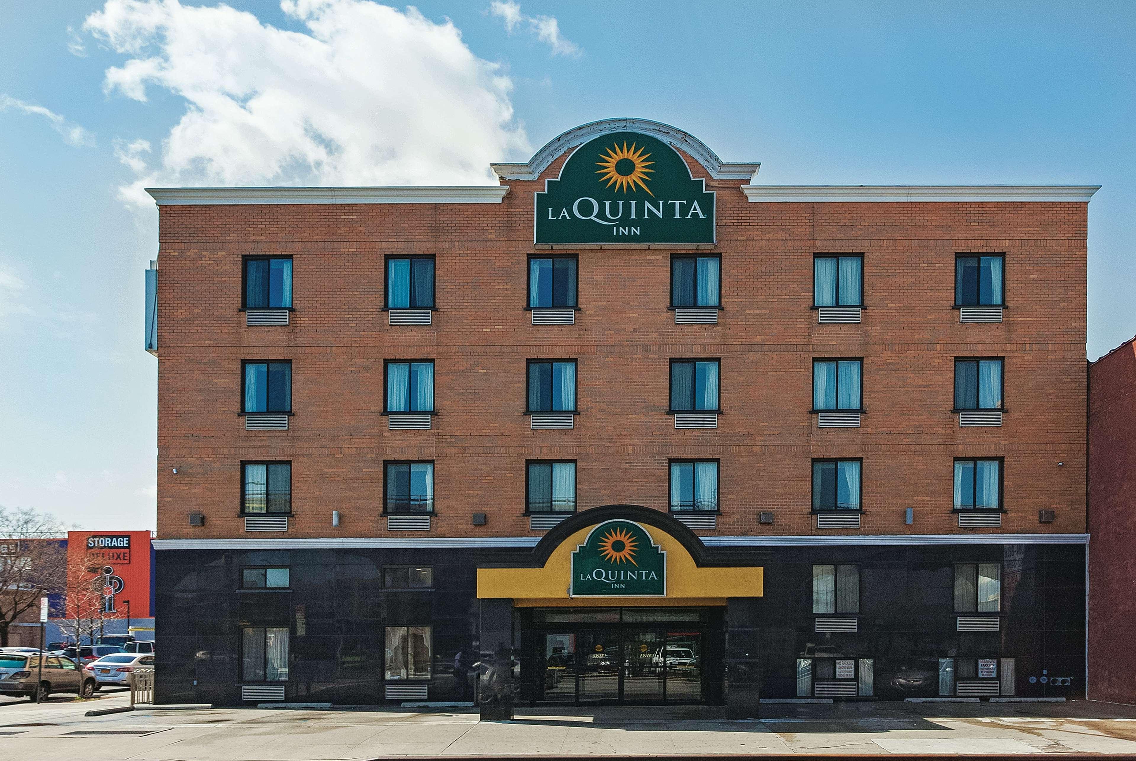 La Quinta Inn Queens New York City 2/19