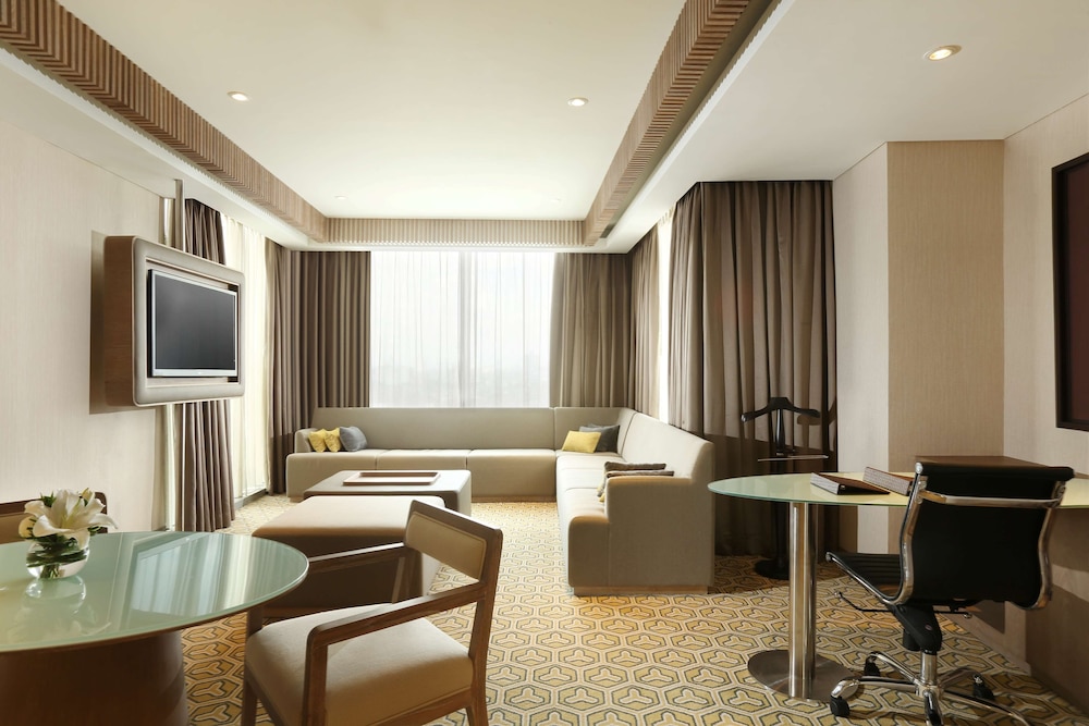 DoubleTree by Hilton Hotel Jakarta - Diponegoro 46/54