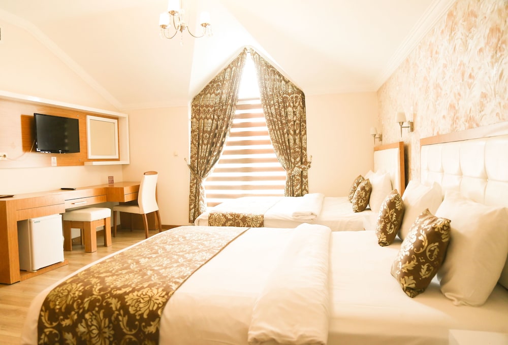 Cebeciler Hotel 15/42