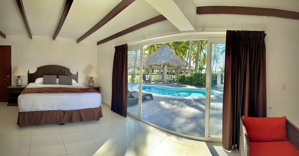 Hotel Tesoro Beach 13/50