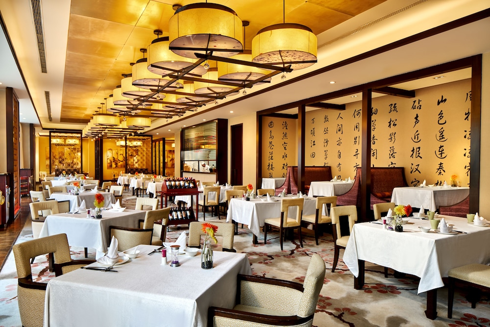 Crowne Plaza Tianjin Binhai 33/50