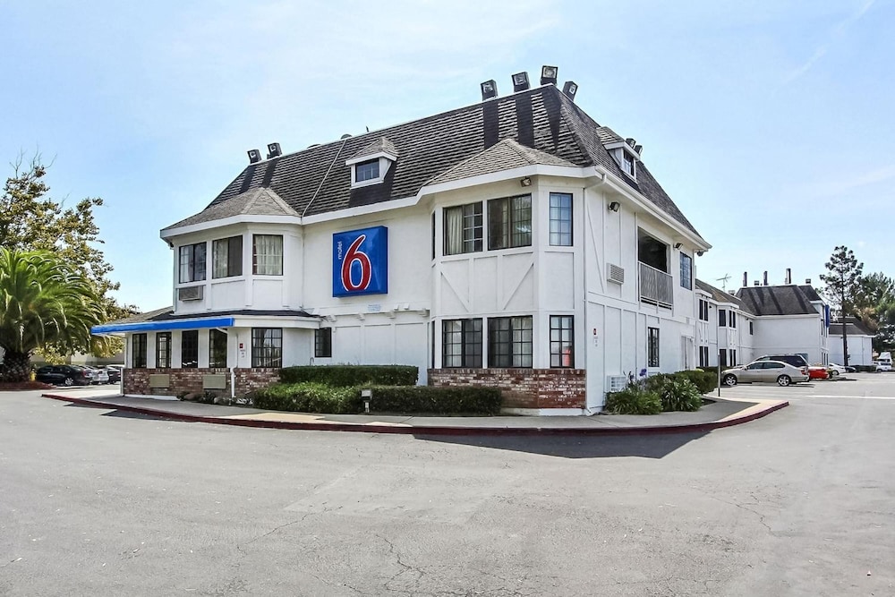 Motel6 Fremont, CA – North in FREMONT - CA
