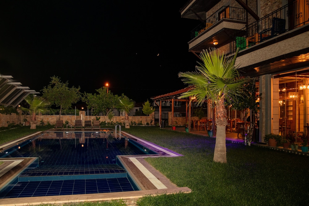 Kuzey Park Hotel Arc-En-Ciel 39/50