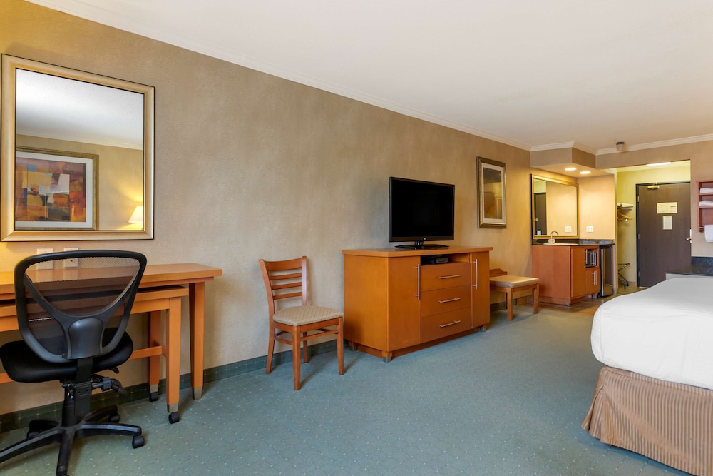 Best Western Davison Inn 20/43