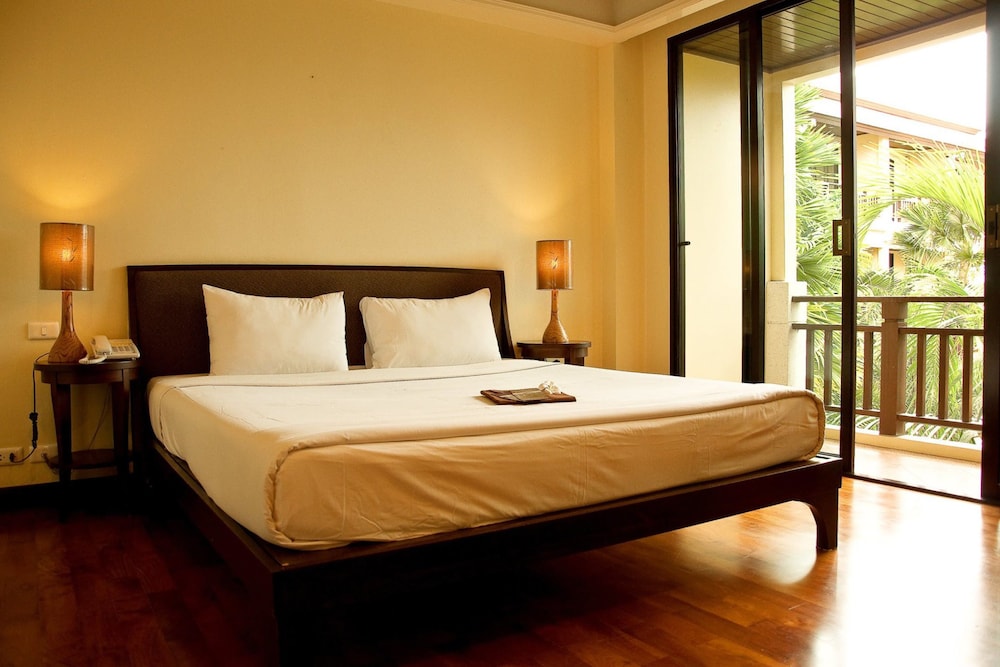 Lecasa Bangsaen Hotel 7/37