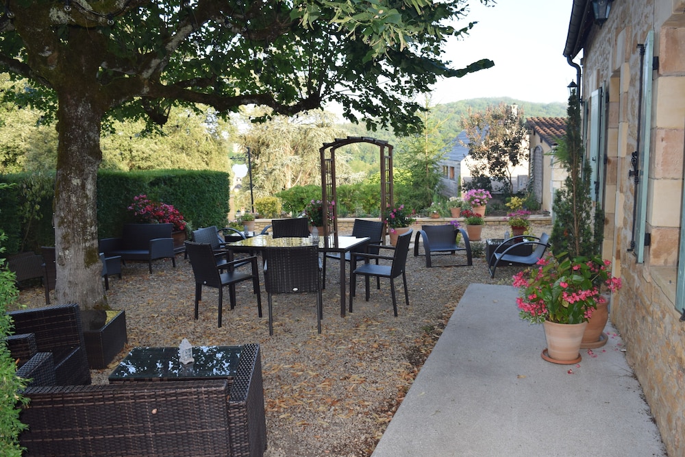 Domaine Lacoste 8/93