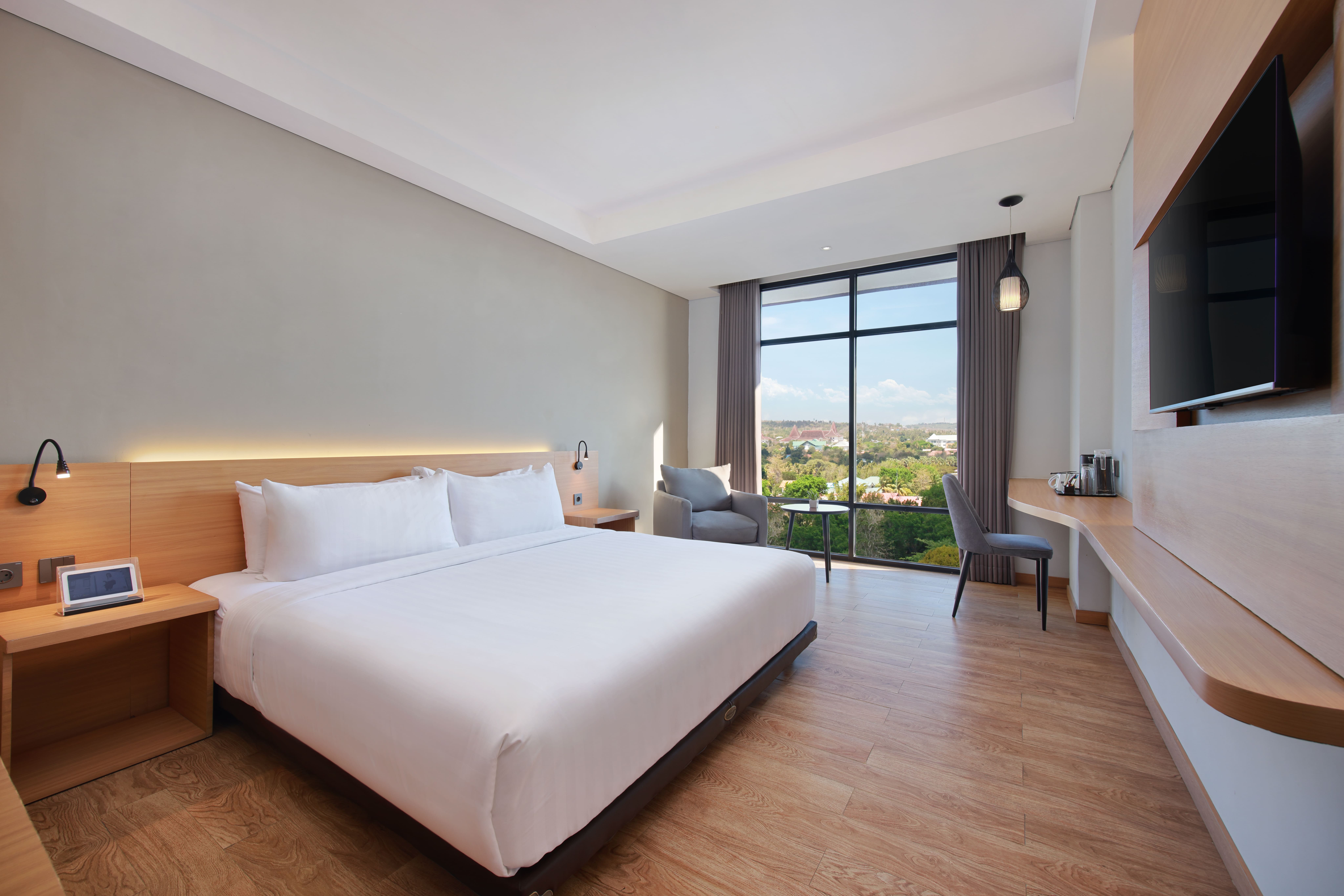 Harper Hotel Kupang 7/24