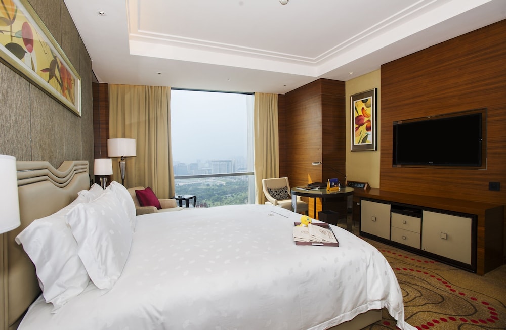 Kande International Hotel 12/50
