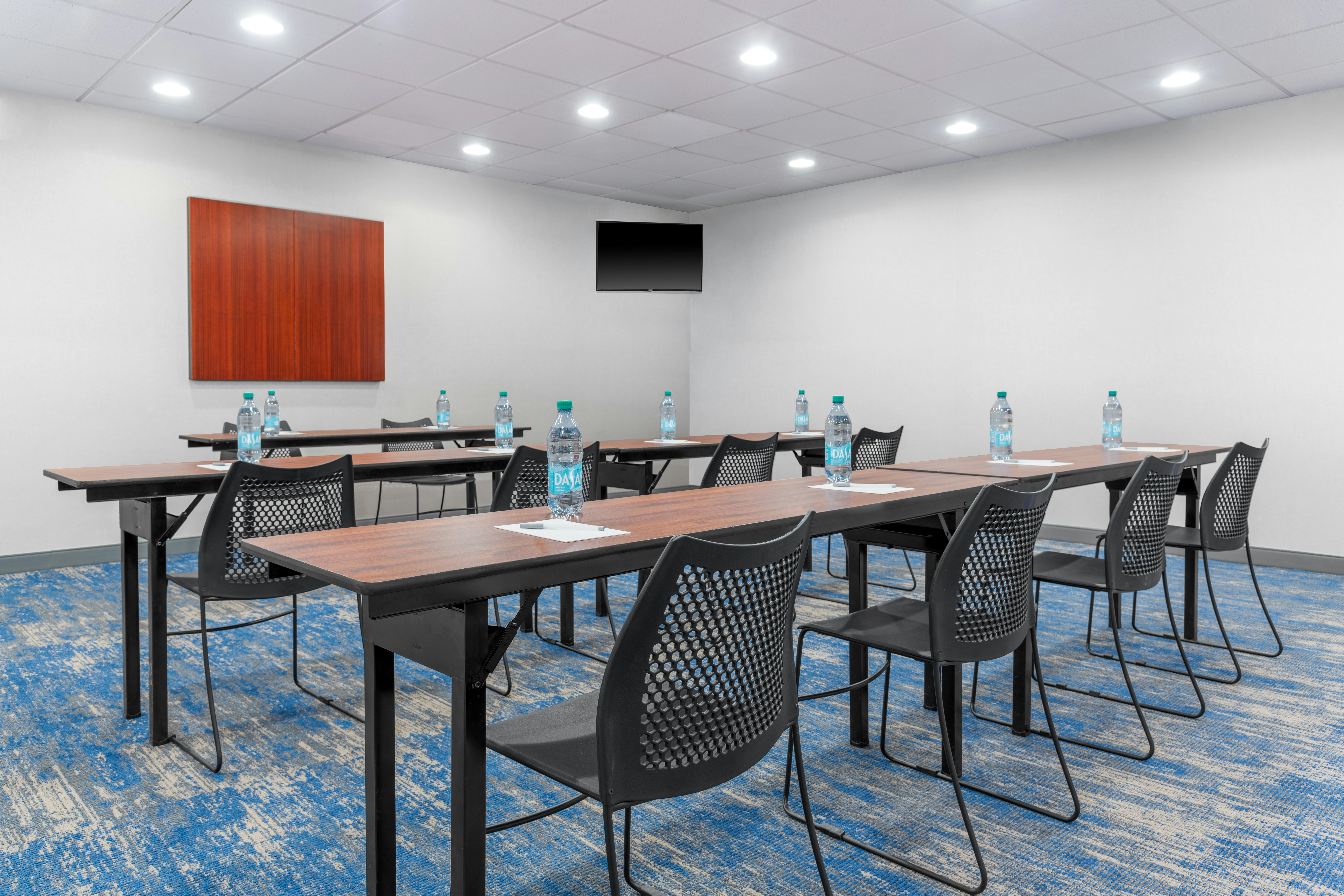 Hampton Inn Suites Brookings 30/37