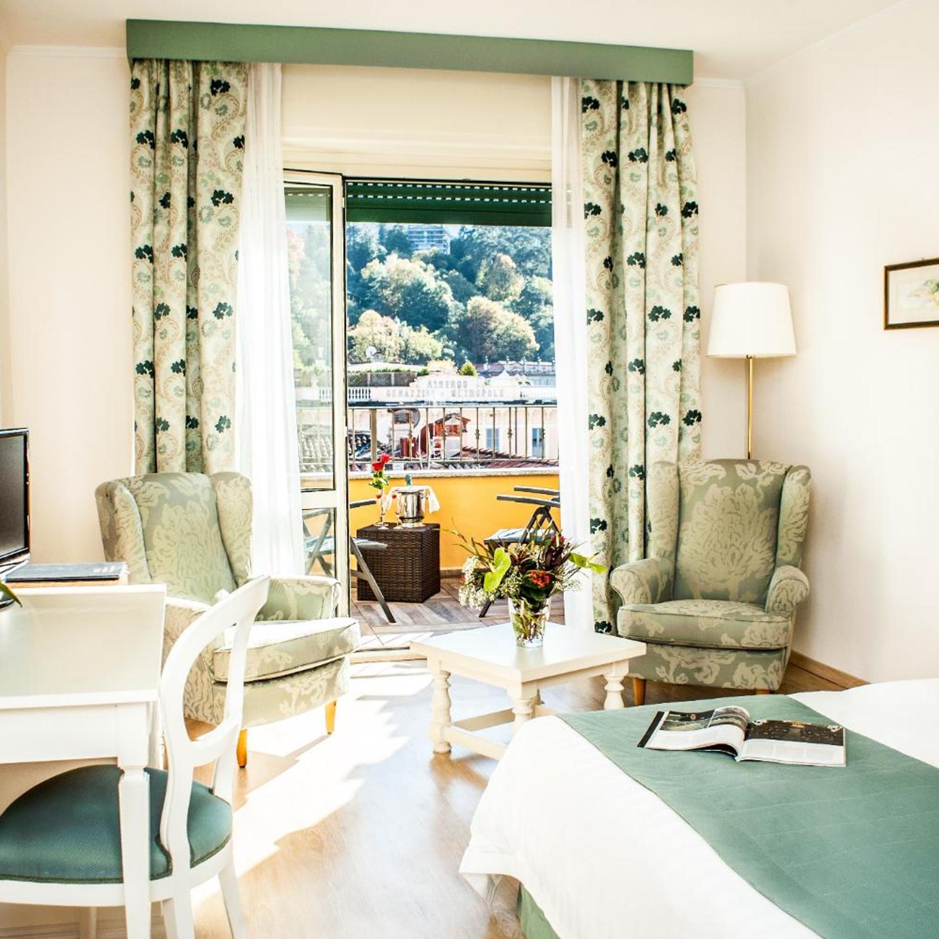 Hotel Du Lac 33/50