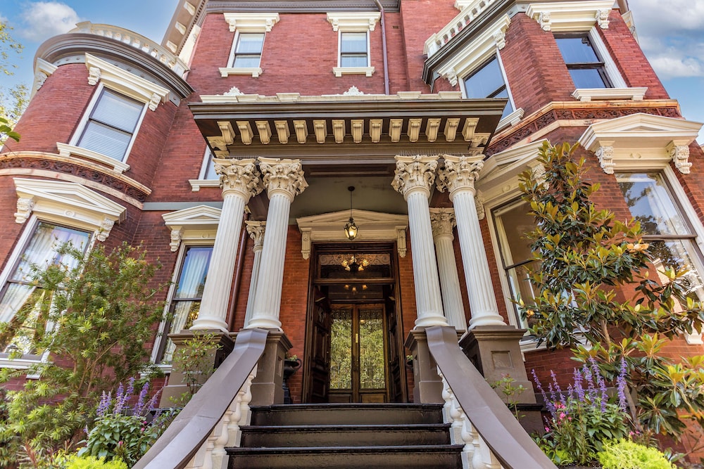 Kehoe House 3/50