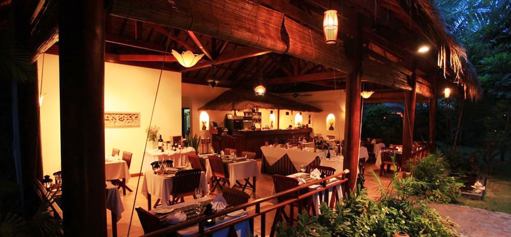 Cham Villas Boutique Luxury Resort 4/50