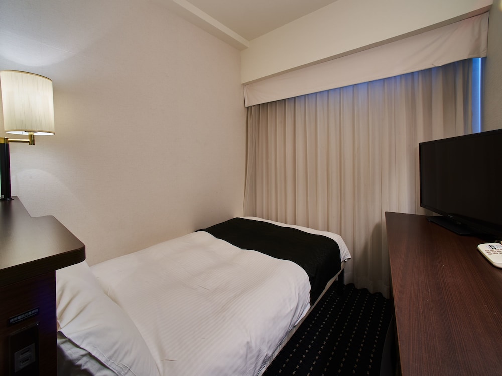Apa Hotel Naha 12/60