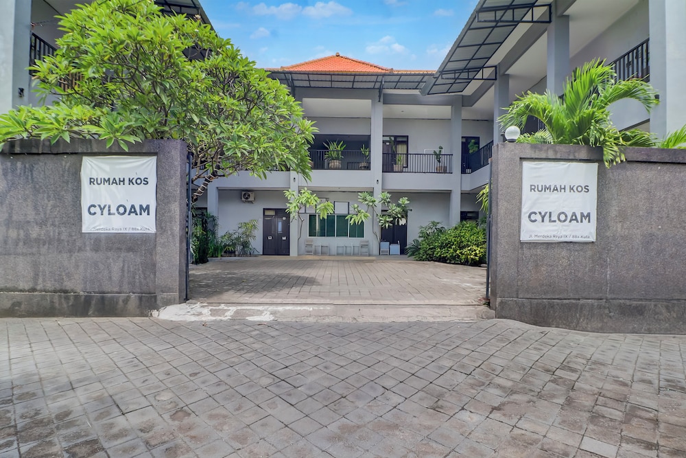Hotel O near Trans Studio Theme Park (formerly Cyloam Residence) 27/29