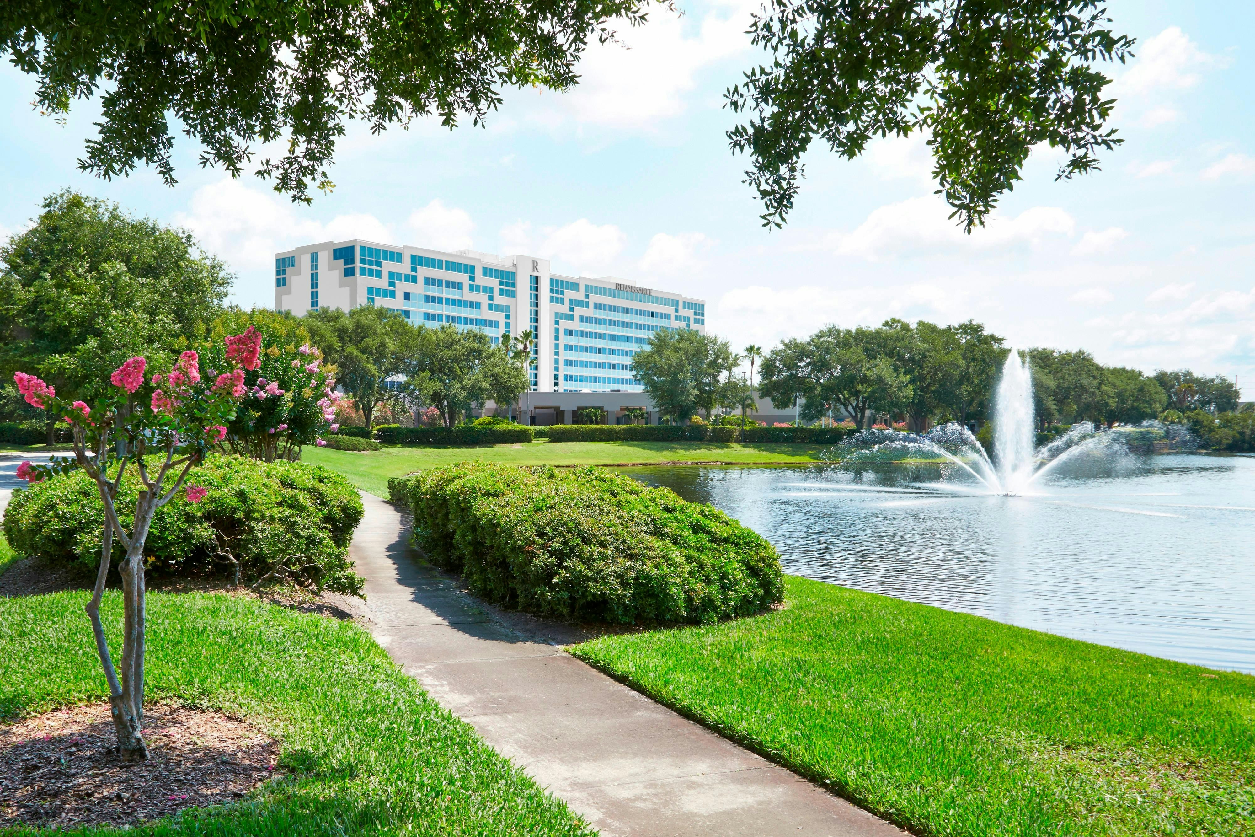 Renaissance Orlando Airport Hotel 58/61