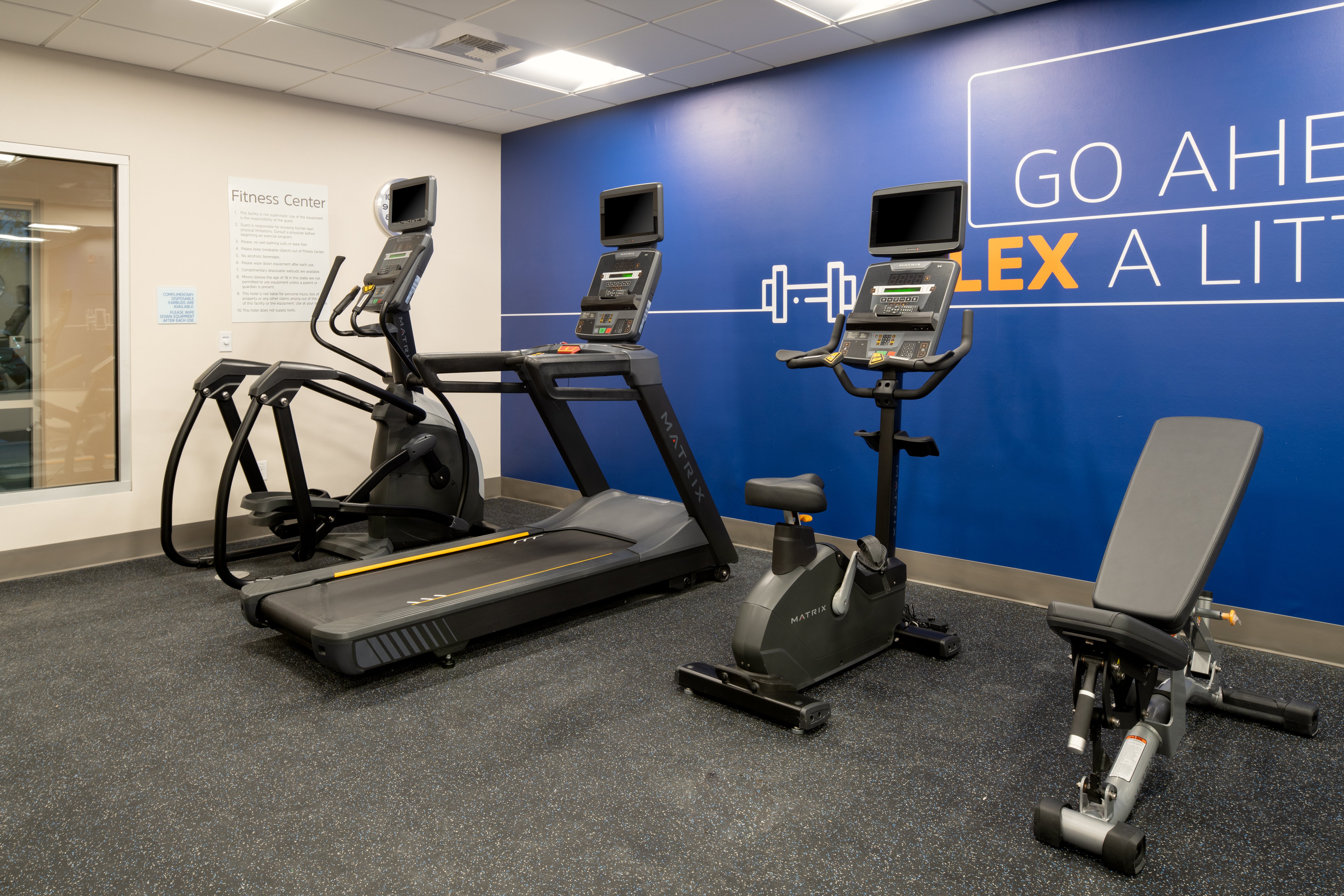 Holiday Inn Express & Suites - Hollister, an IHG Hotel 23/40