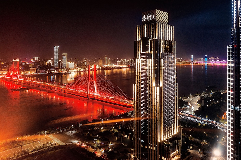 Grand Skylight International Hotel Nanchang 28/34