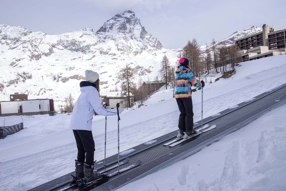 Valtur Cervinia Cristallo Ski Resort 48/50