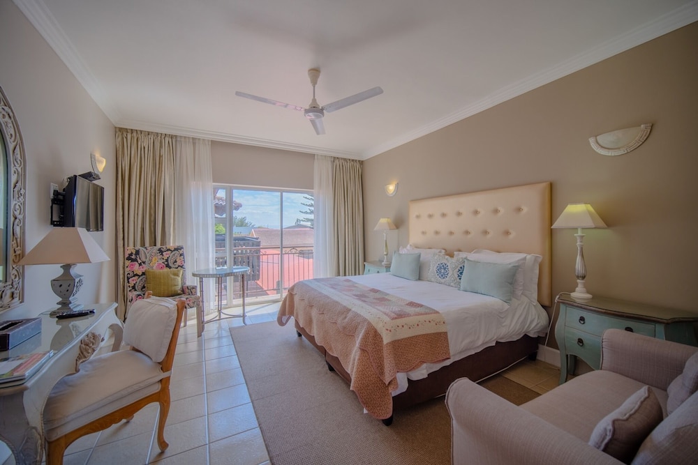 Mandyville Hotel 14/51