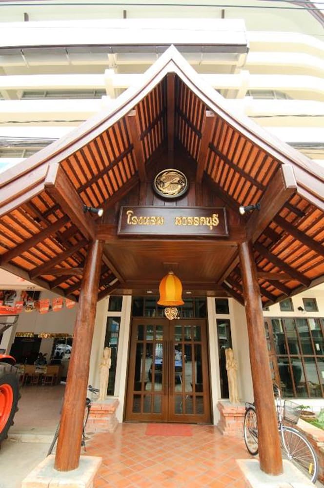 Swankaburi Boutique Hotel 4/47
