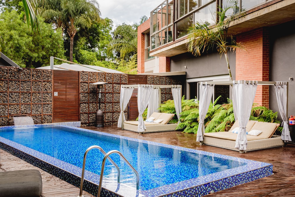 Menlyn Boutique Hotel 73/76