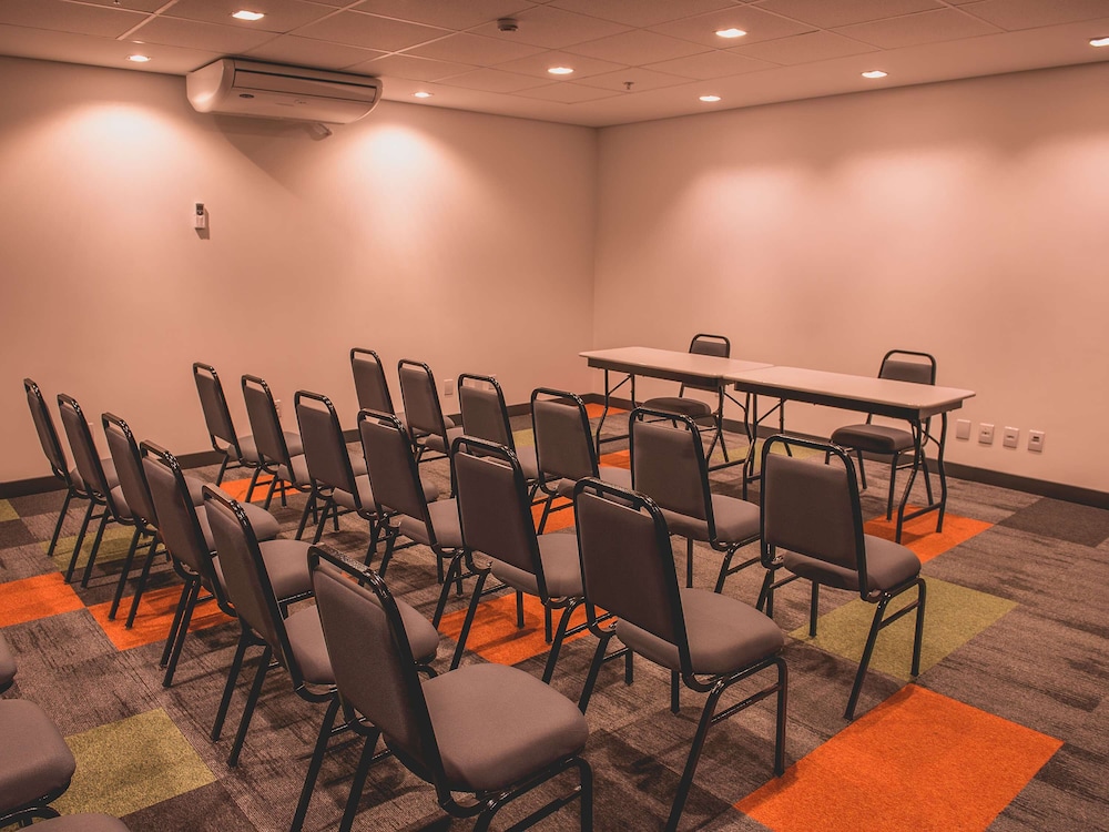Ibis Carlos Barbosa 64/70