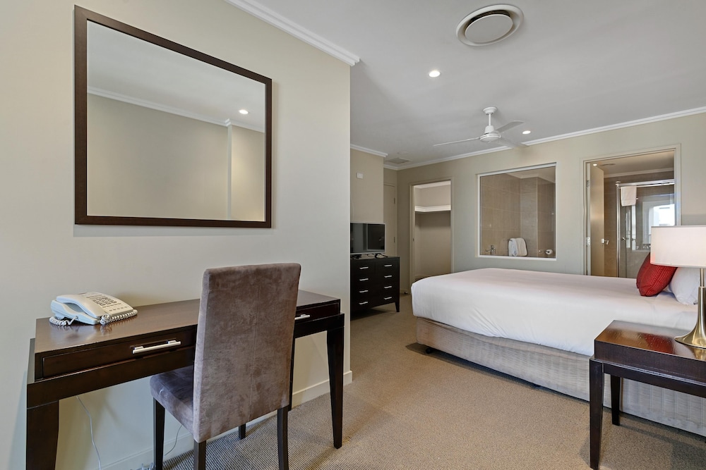 بنتهاوس بسرير كينج وسرير كوين وسريرين منفصلين بـ3 غرف نوم، Oaks Hervey Bay Resort and Spa 6/9